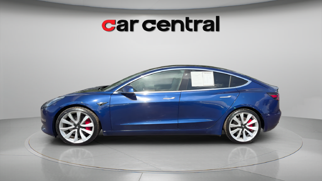Used 2018 Tesla Model 3 Performance AWD/4WD image 2