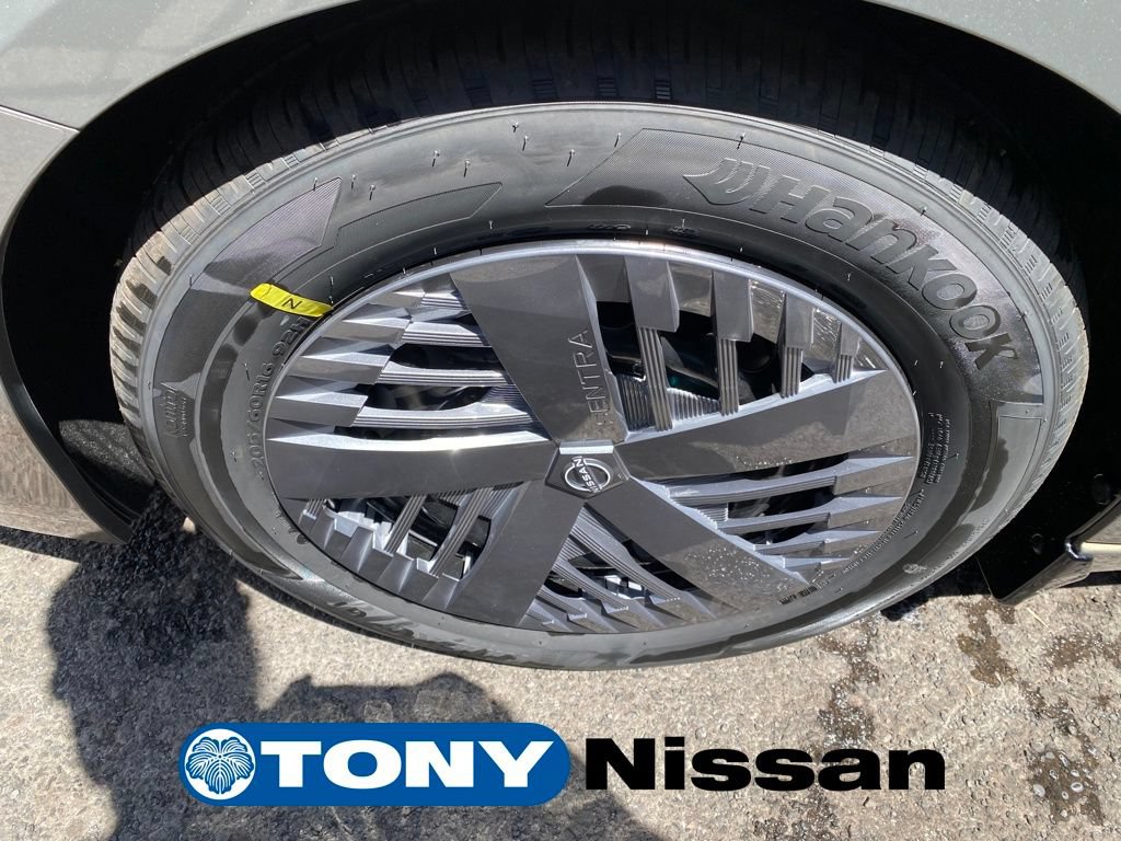 New 2026 Nissan Sentra SV w/ Floor Mat Package FWD image 9