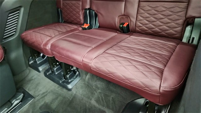 Used 2025 Cadillac Escalade Sport w/ Touring Package image 32