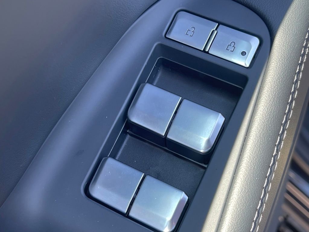 New 2025 Lincoln Navigator L Reserve w/ Jet Appearance Package image 15