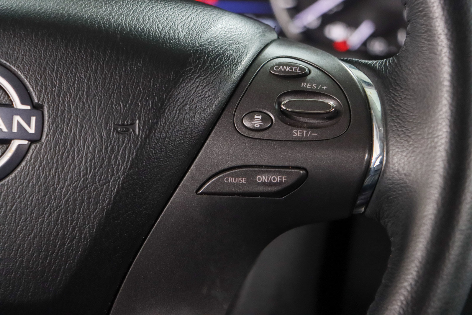 Used 2023 Nissan Murano SV AWD/4WD image 14