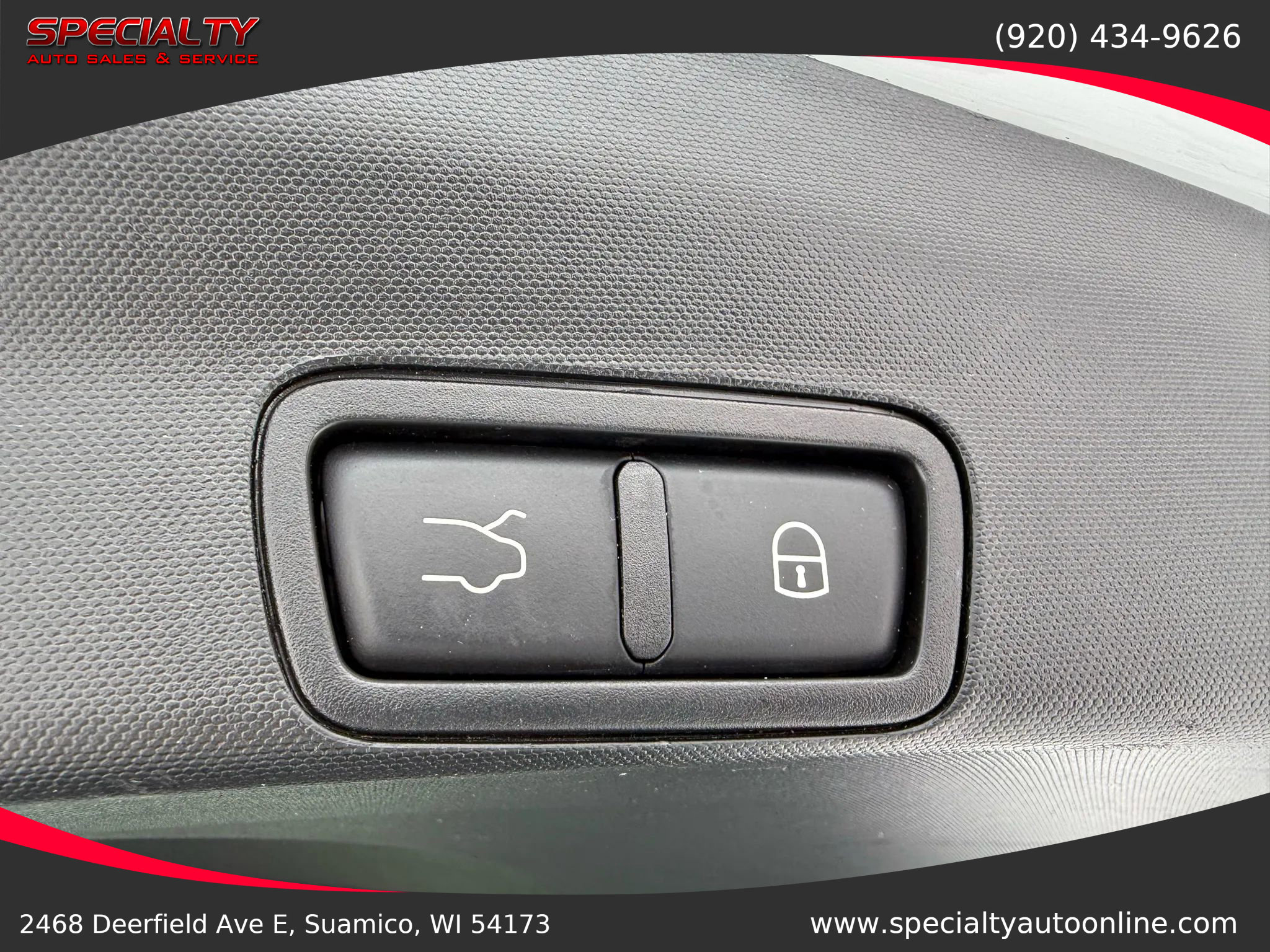 Used 2020 Alfa Romeo Stelvio Sport Utility 4D w/ Cold Weather Package image 21