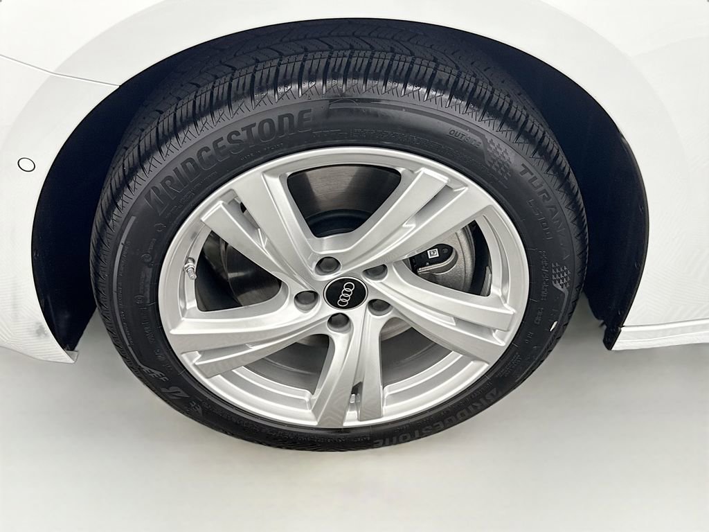 New 2025 Audi A5 2.0T Premium image 29