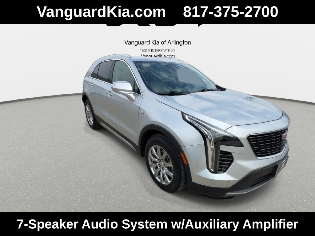 Used 2020 Cadillac XT4 Premium Luxury FWD image 2