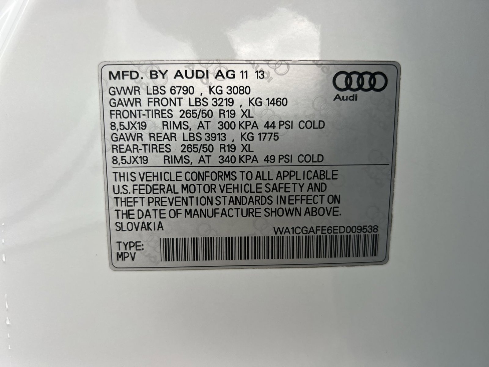 Used 2014 Audi Q7 3.0T Premium image 38