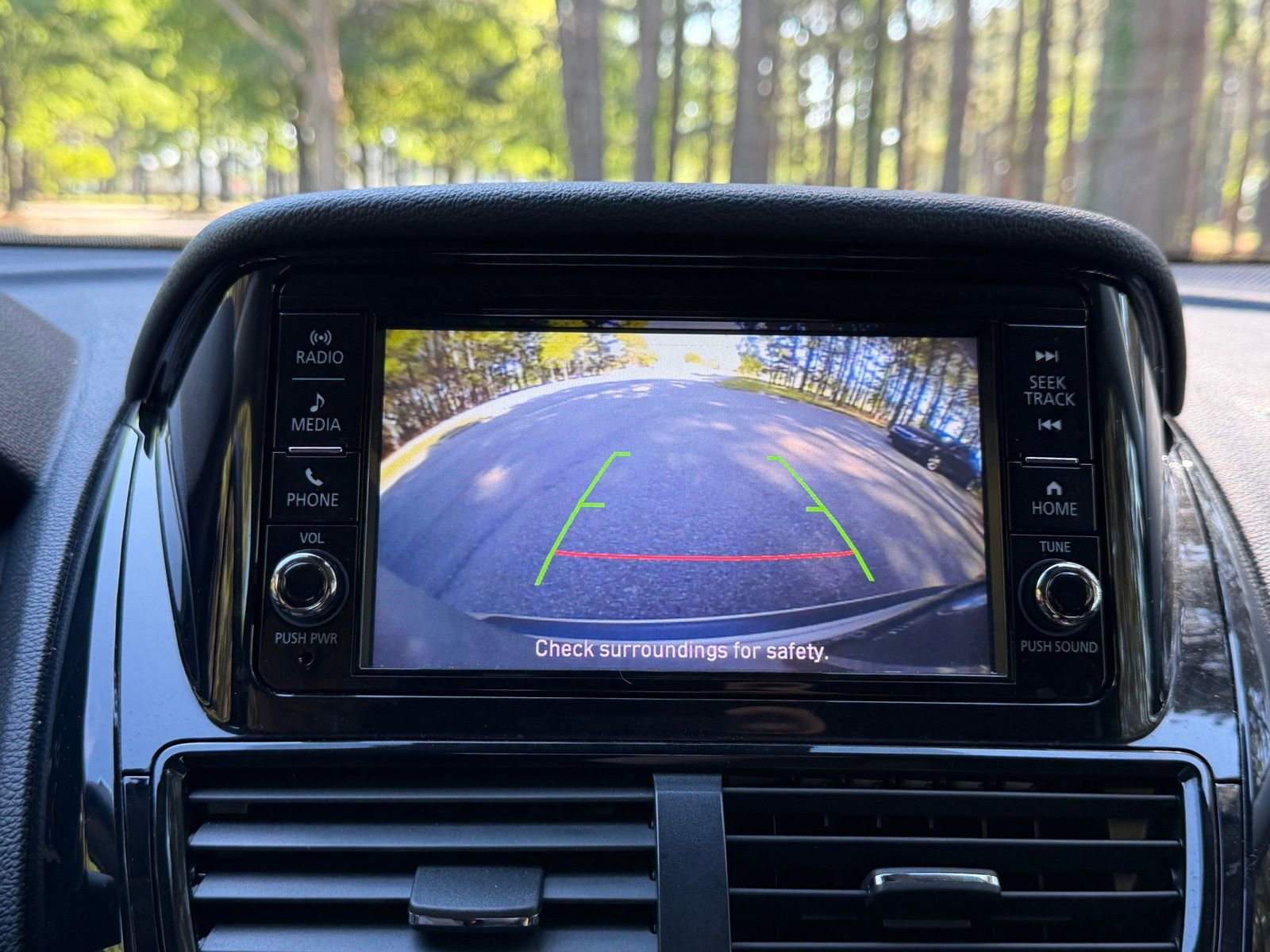 Used 2022 Mitsubishi Eclipse Cross ES image 4