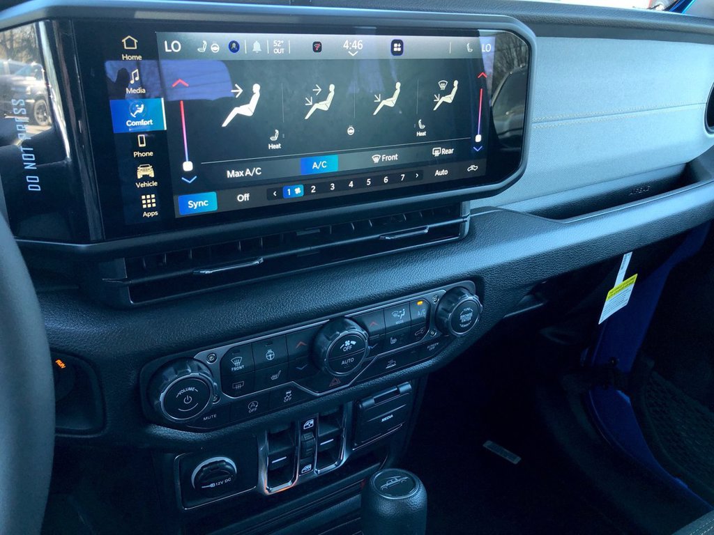 New 2026 Jeep Gladiator Sport AWD/4WD image 29