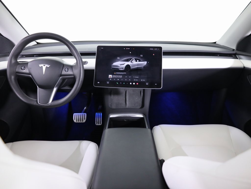 Used 2023 Tesla Model Y Performance image 41