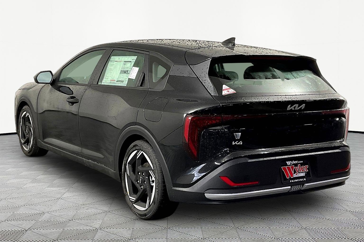 New 2026 Kia K4 EX FWD image 4