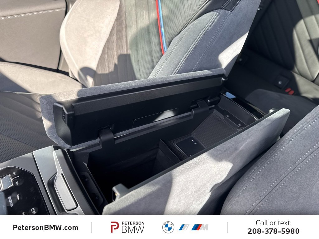 New 2026 BMW iX M70 w/ Executive Package image 33