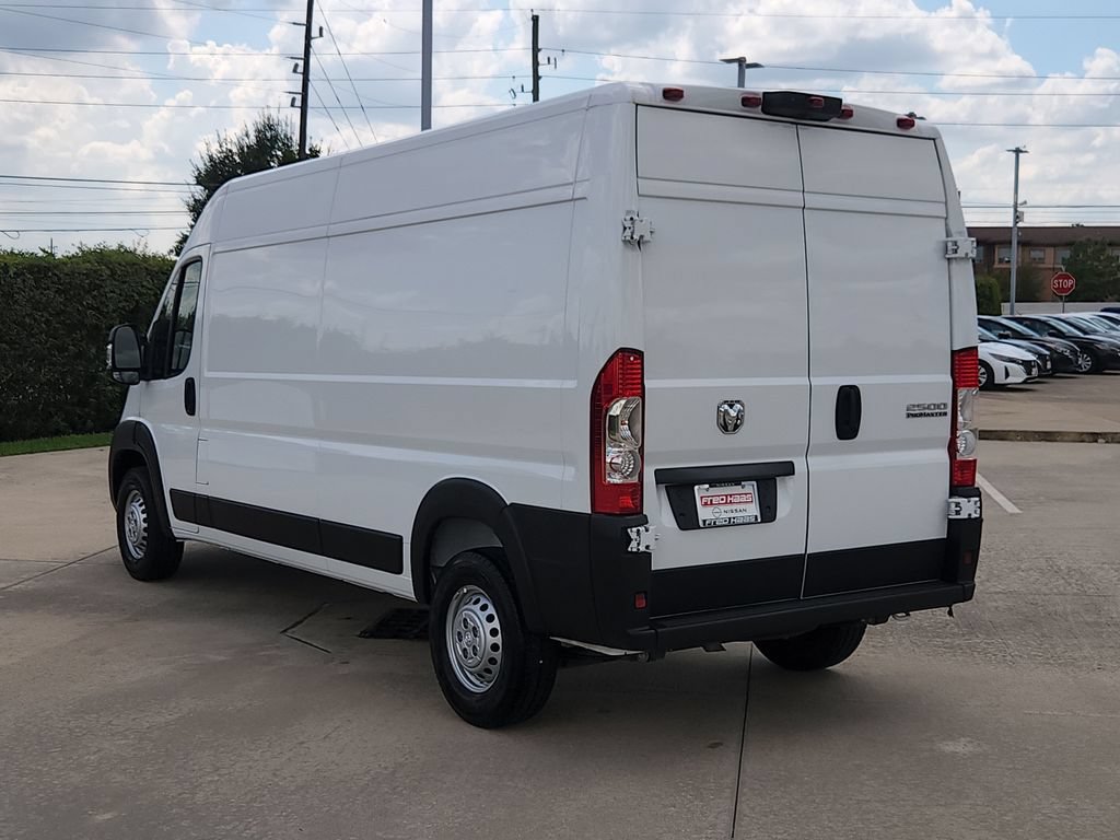 Used 2026 RAM ProMaster 2500 w/ Convenience Group FWD image 7