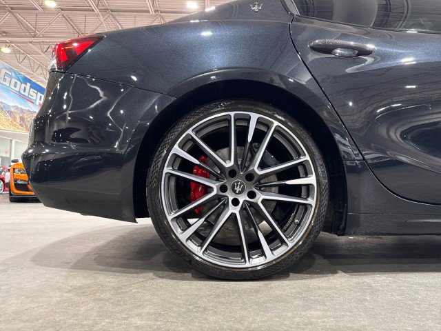 Used 2022 Maserati Ghibli Trofeo image 84