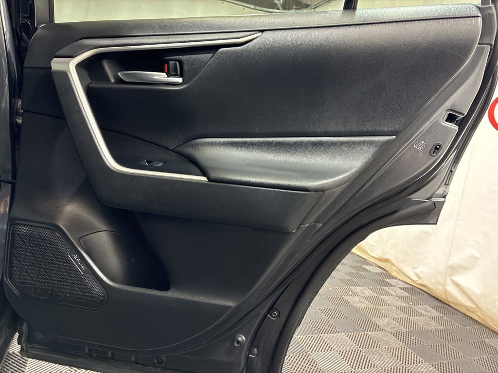 Used 2023 Toyota RAV4 XLE image 15
