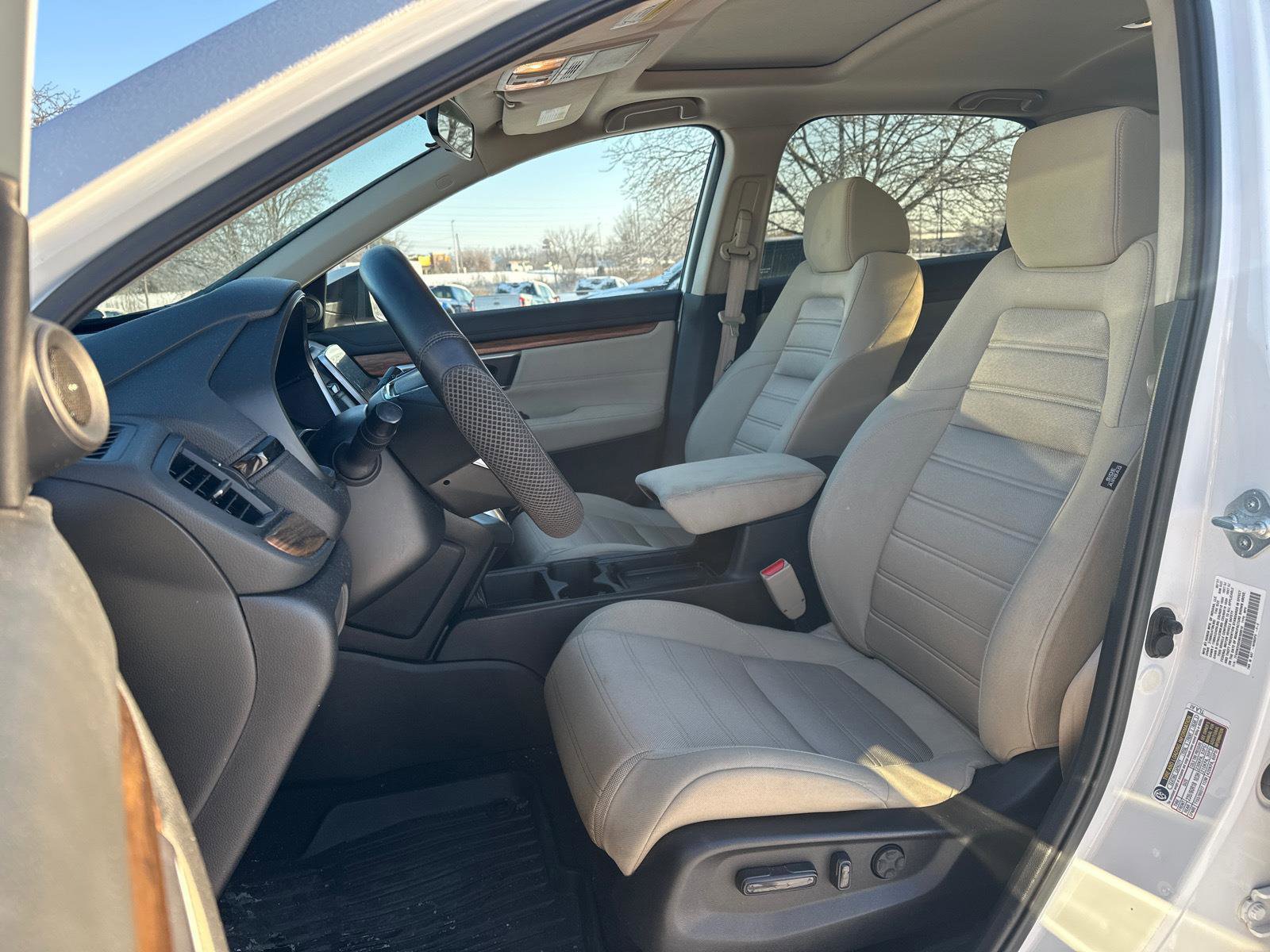 Used 2021 Honda CR-V EX image 3