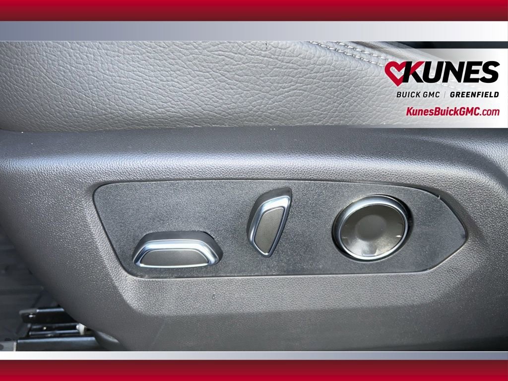 New 2026 GMC Yukon XL Denali w/ Sun & Power Step Package image 24