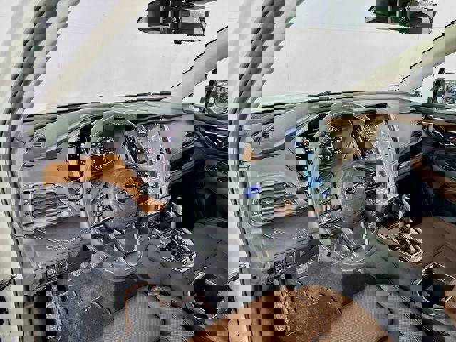 Used 2023 Subaru Outback Touring image 9