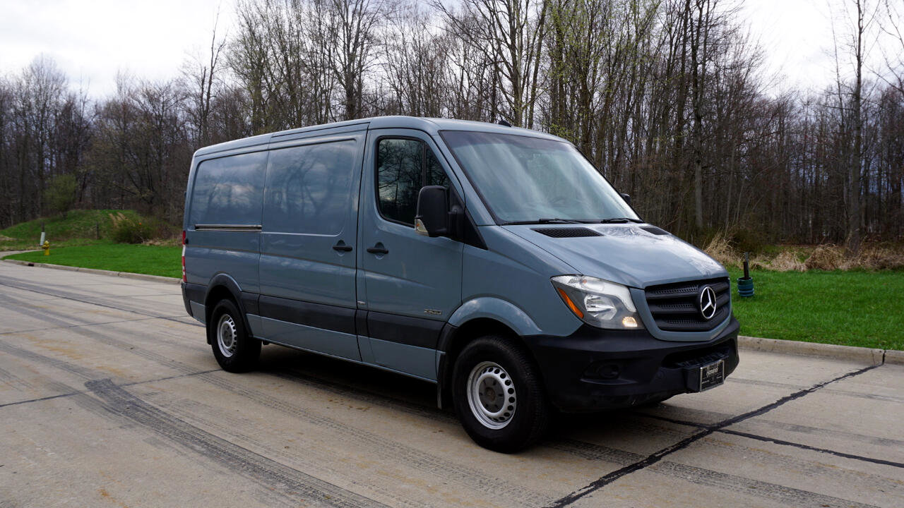 Used 2016 Mercedes-Benz Sprinter 2500 image 7