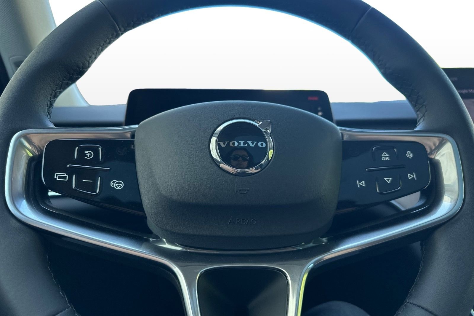 New 2025 Volvo EX90 Ultra image 25