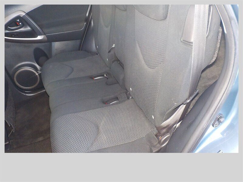 Used 2007 Toyota RAV4 Sport AWD/4WD image 4
