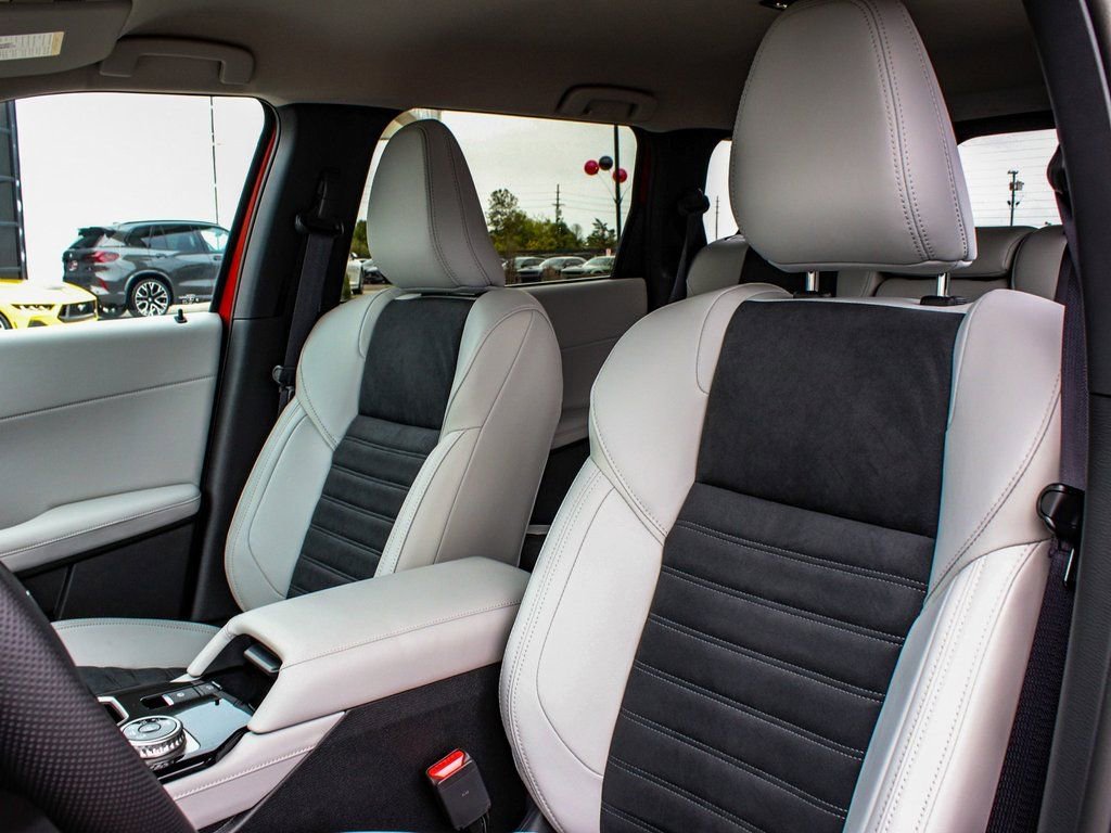 New 2025 Mitsubishi Outlander SE AWD/4WD image 32