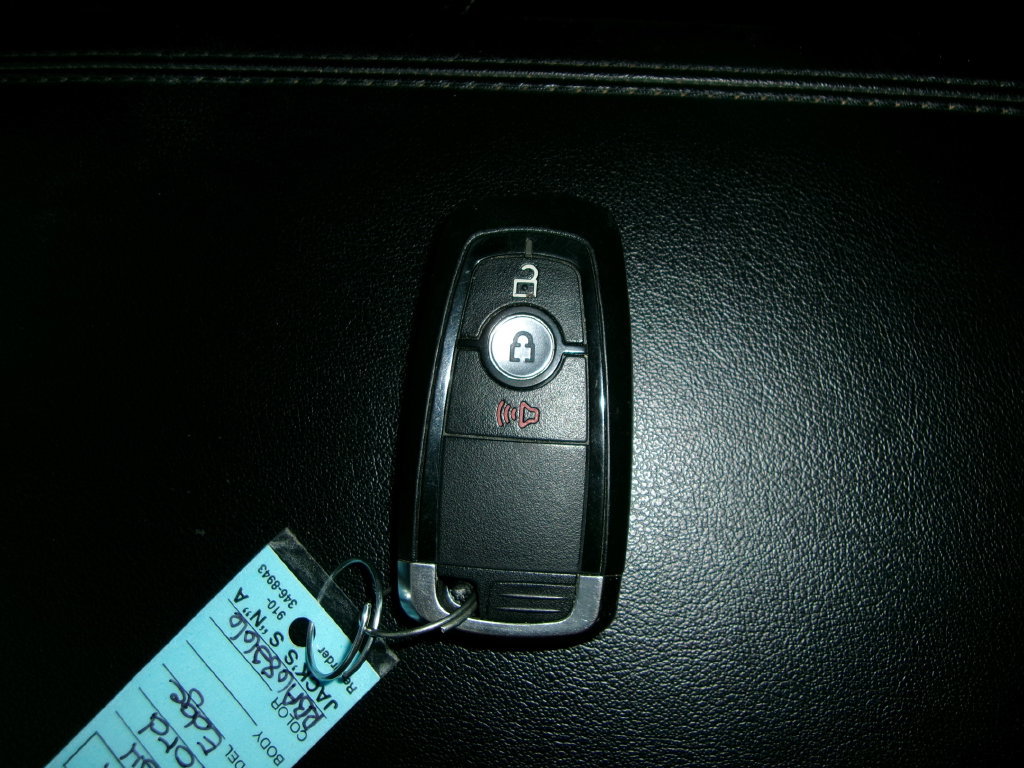 Used 2024 Ford Edge SEL AWD/4WD image 24