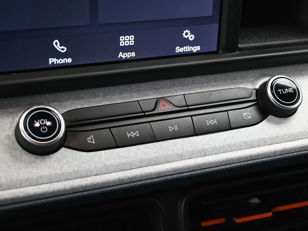 Certified 2022 Ford Maverick XLT image 16