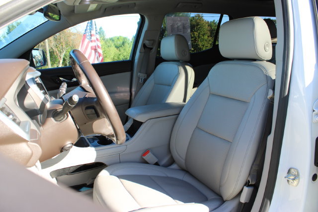 Used 2021 GMC Acadia SLT w/ Premium Package AWD/4WD image 13