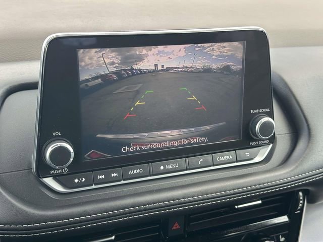 Used 2022 Nissan Rogue SV w/ SV Premium Package image 20