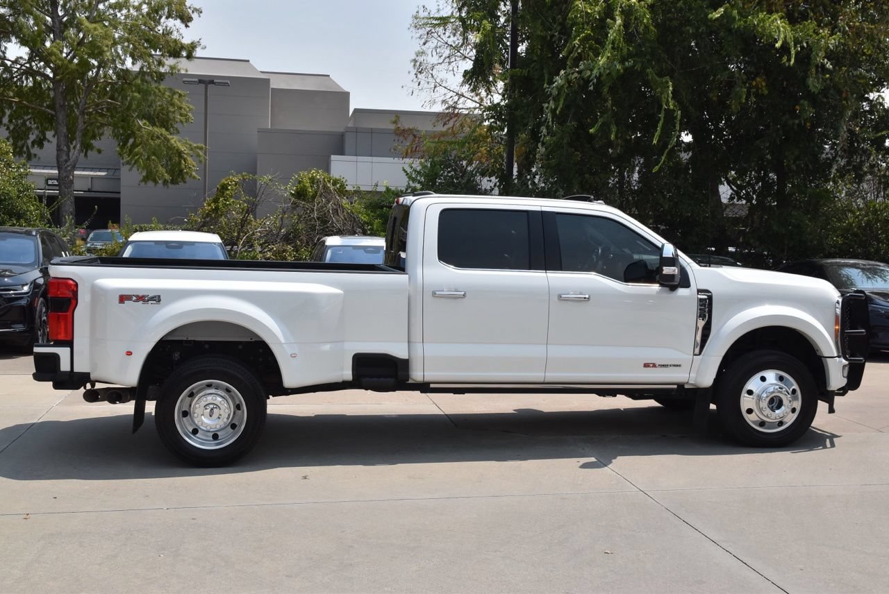 Used 2023 Ford F450 Platinum w/ FX4 Off-Road Package AWD/4WD image 6