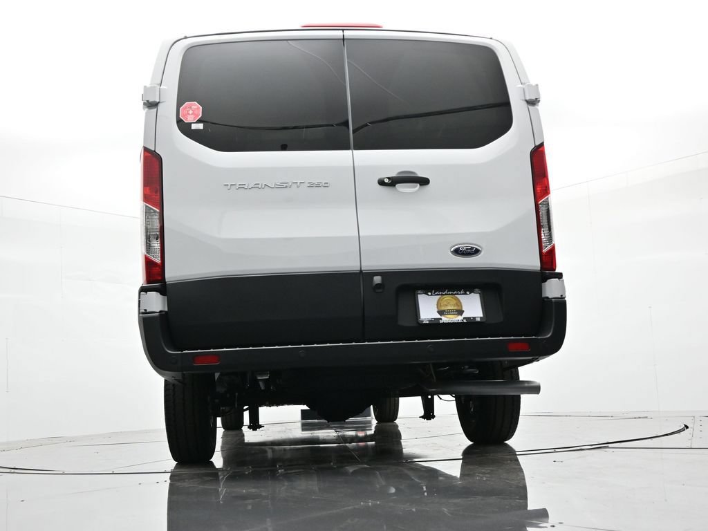 New 2025 Ford Transit 250 Low Roof w/ Interior Upgrade Package RWD image 31