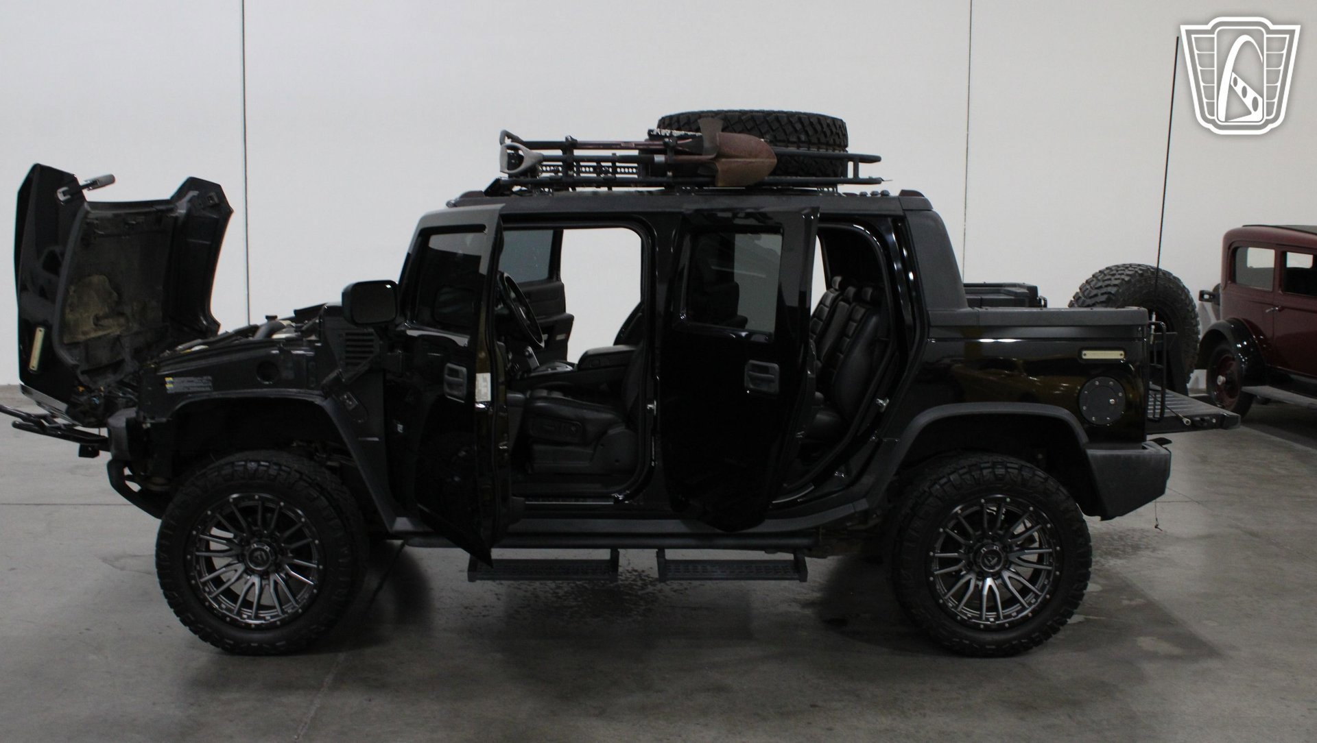 Used 2005 HUMMER H2 SUT w/ Preferred Equipment Group AWD/4WD image 28