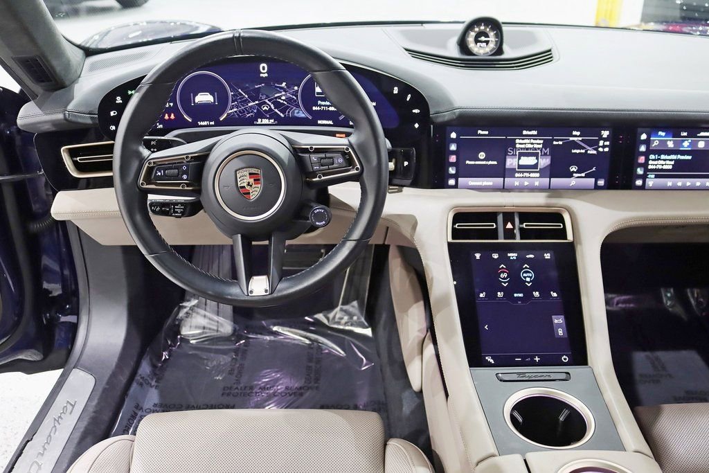 Used 2020 Porsche Taycan Turbo image 15