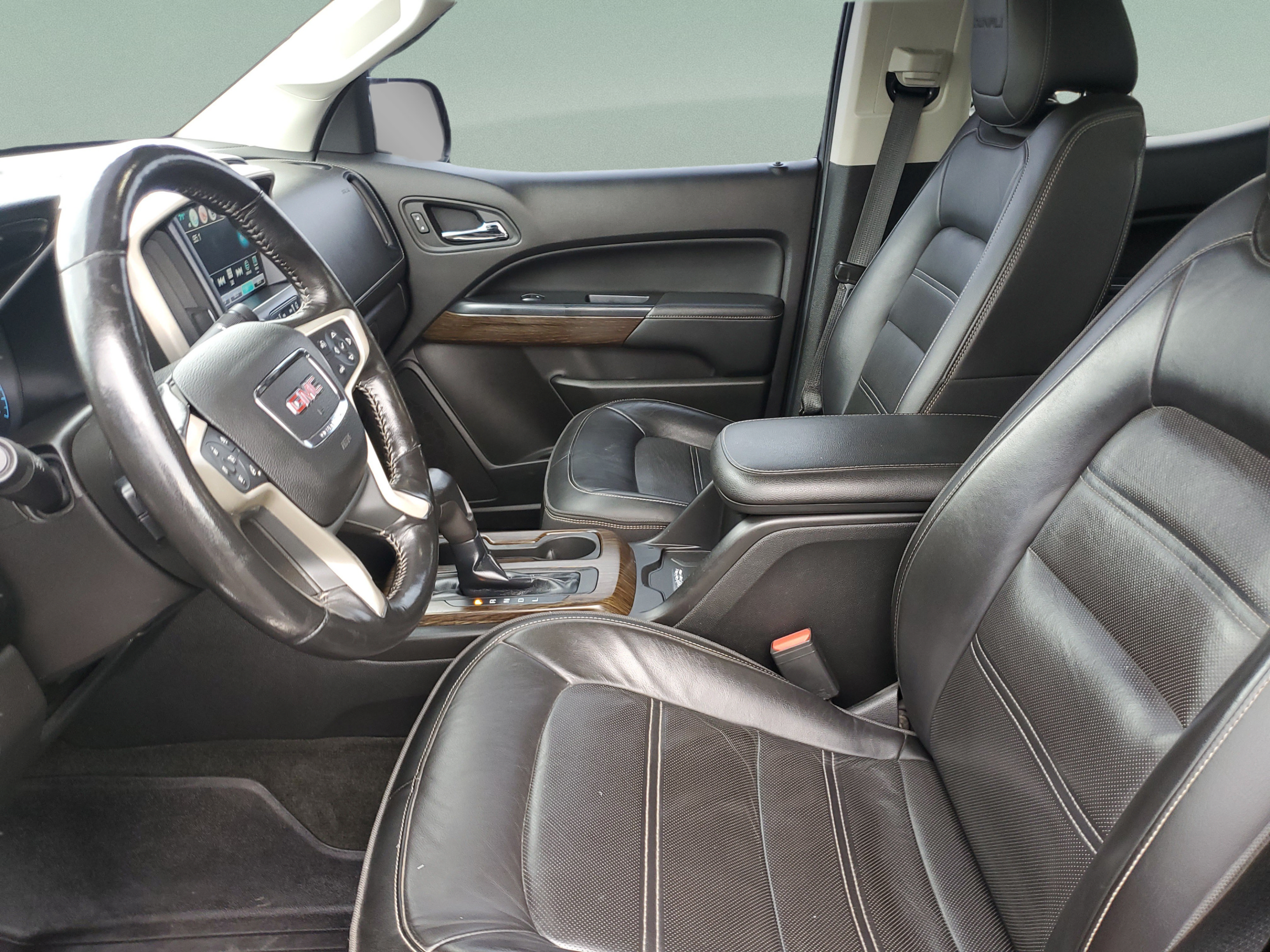 Used 2018 GMC Canyon Denali AWD/4WD image 14
