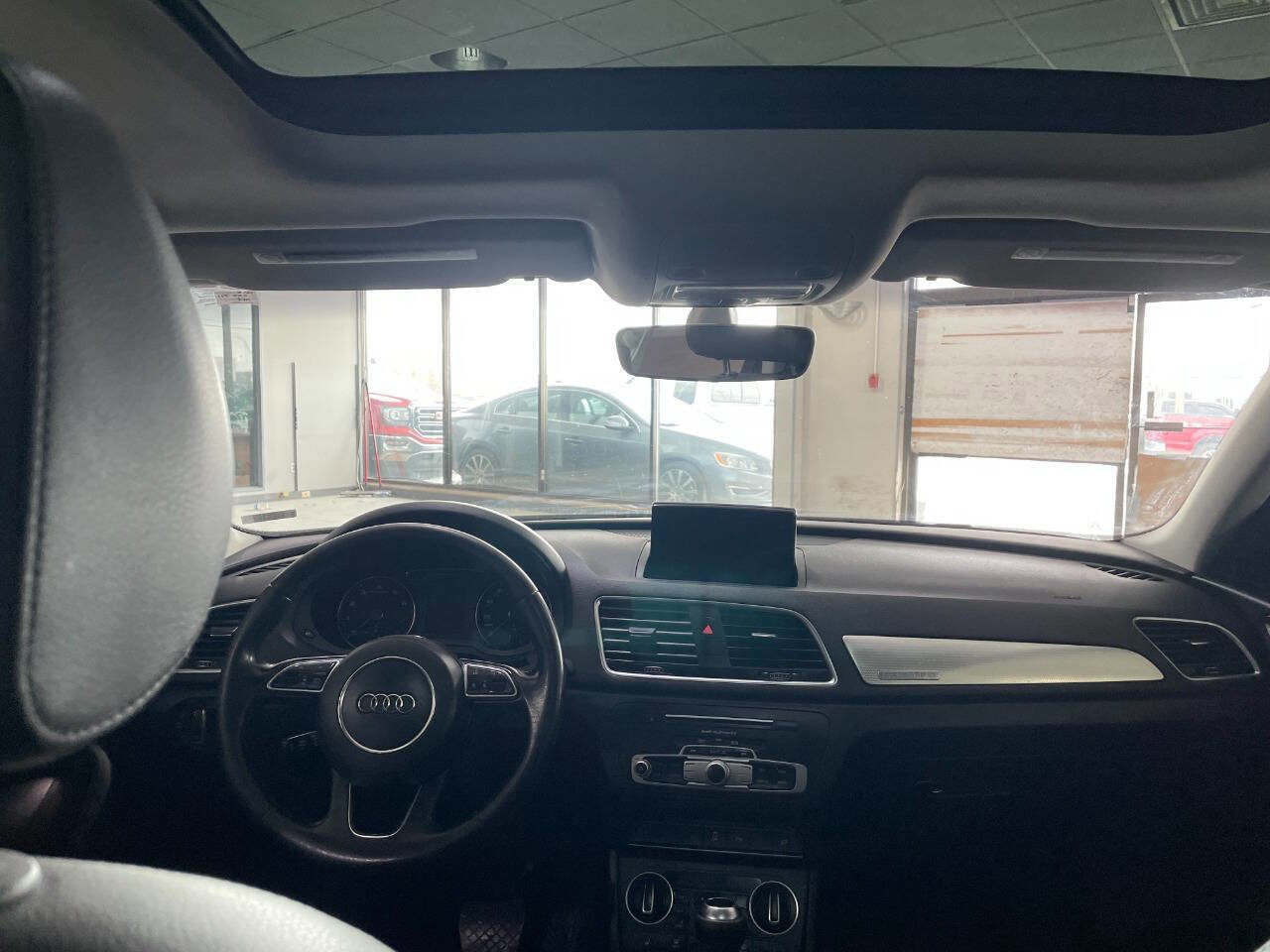 Used 2016 Audi Q3 2.0T Premium Plus image 23