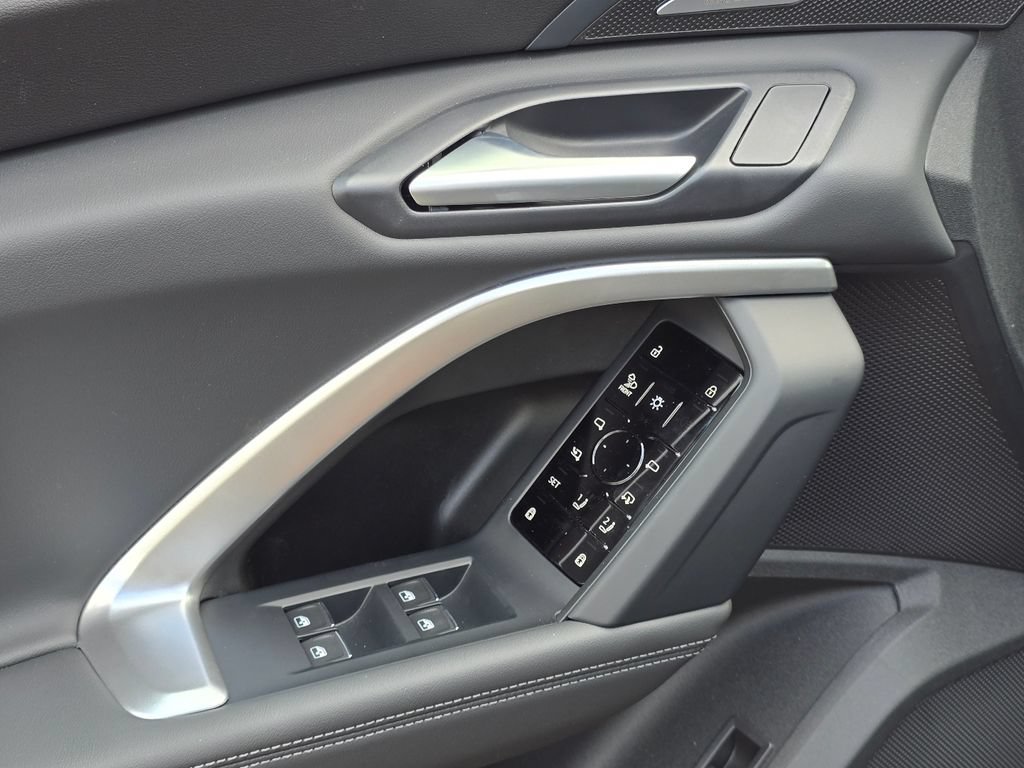 New 2026 Audi Q5 Premium Plus AWD/4WD image 40
