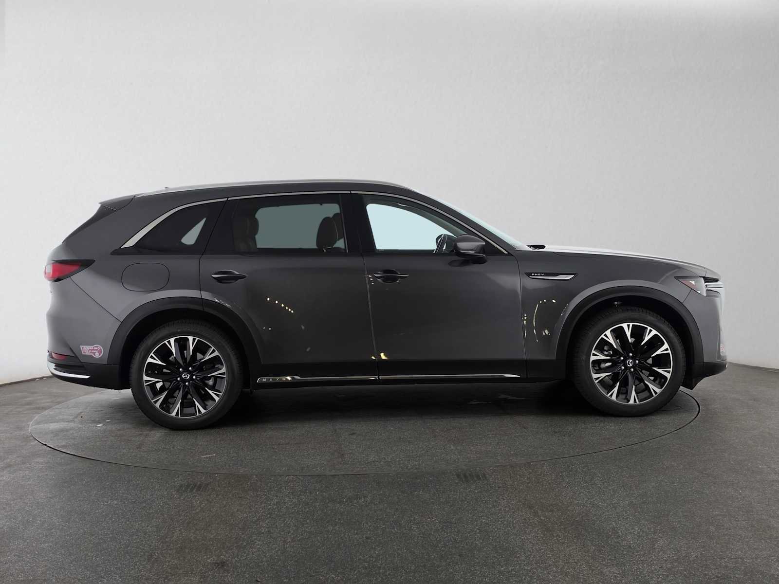 Used 2024 MAZDA CX-90 Plug-In Hybrid w/ Premium Plus AWD/4WD image 2