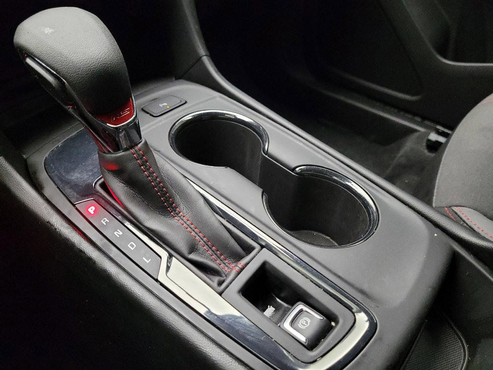 Used 2022 Chevrolet Equinox RS w/ LPO, Floor Liner Package image 26