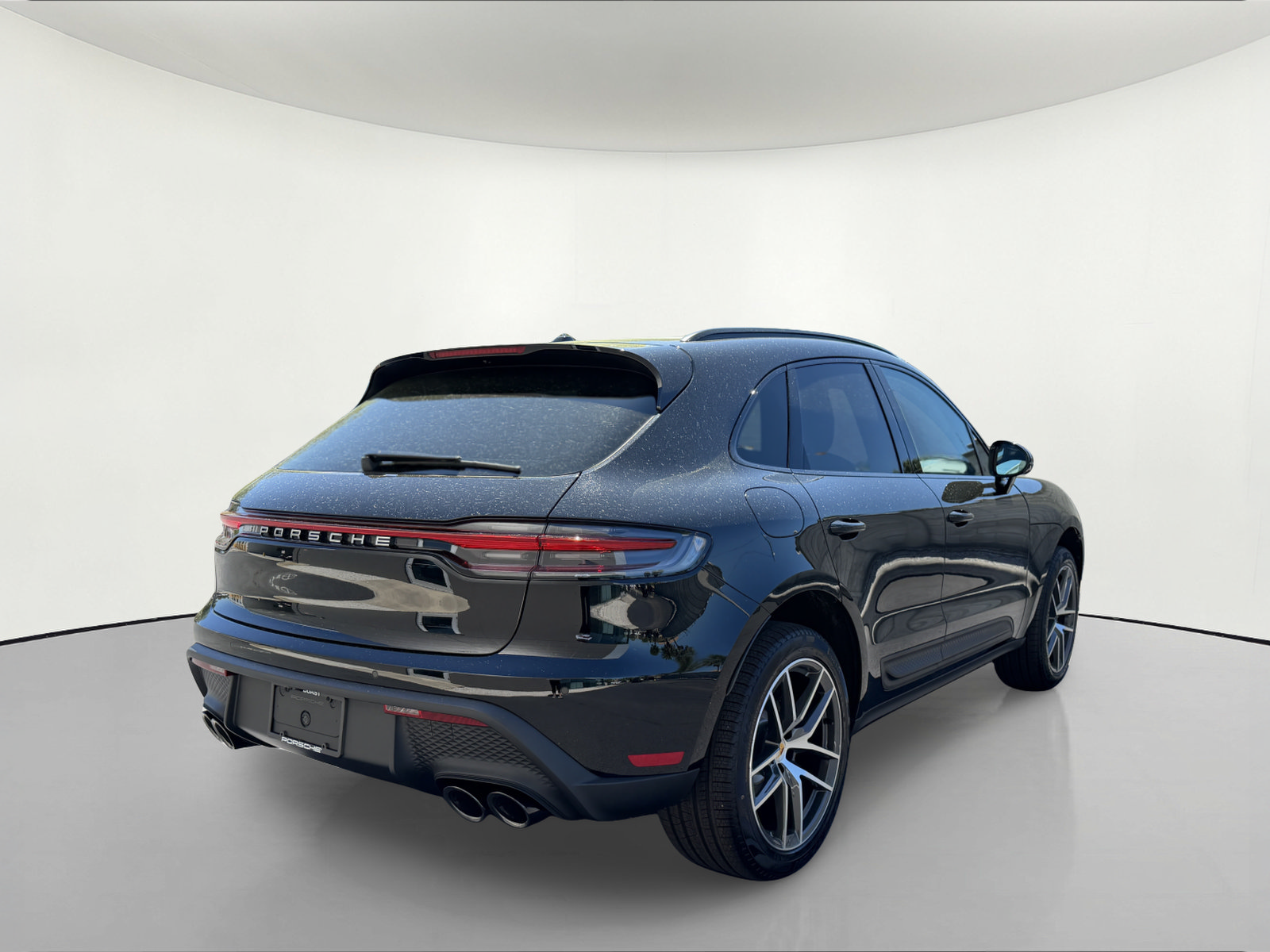 New 2026 Porsche Macan AWD/4WD image 6