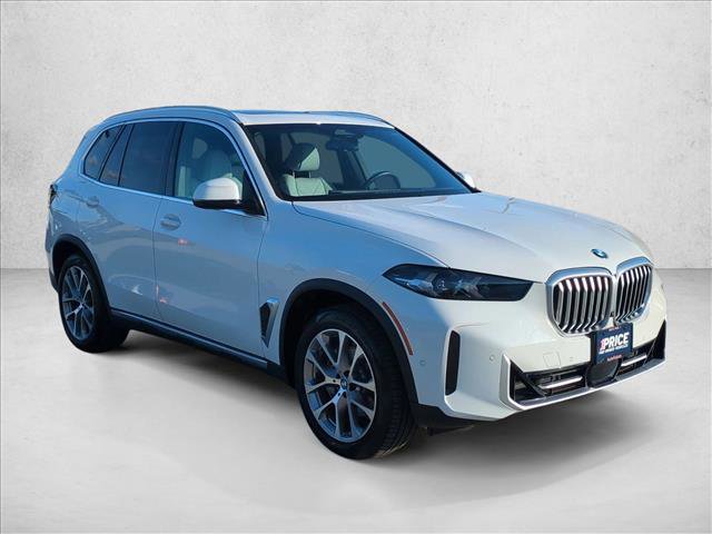 Certified 2024 BMW X5 sDrive40i w/ Parking Assistance Package RWD image 3