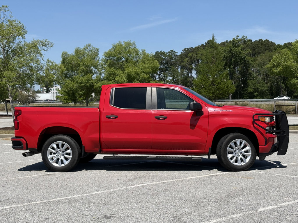Used 2020 Chevrolet Silverado 1500 Custom w/ Custom Value Package RWD image 13