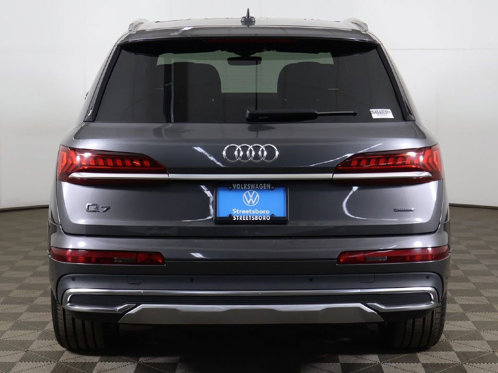 Used 2020 Audi Q7 3.0T Premium Plus w/ Premium Plus Package image 16