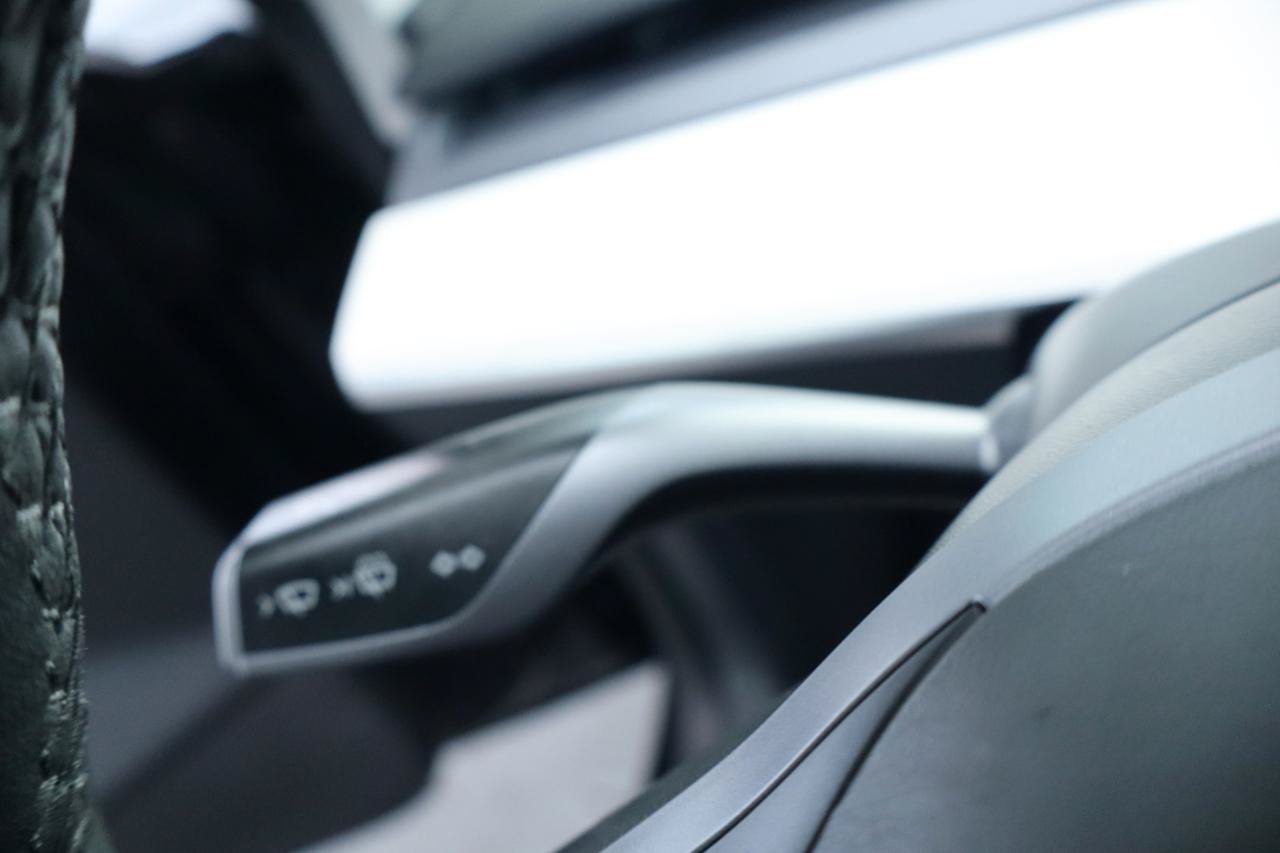 Used 2023 Tesla Model 3 Standard Range RWD image 22