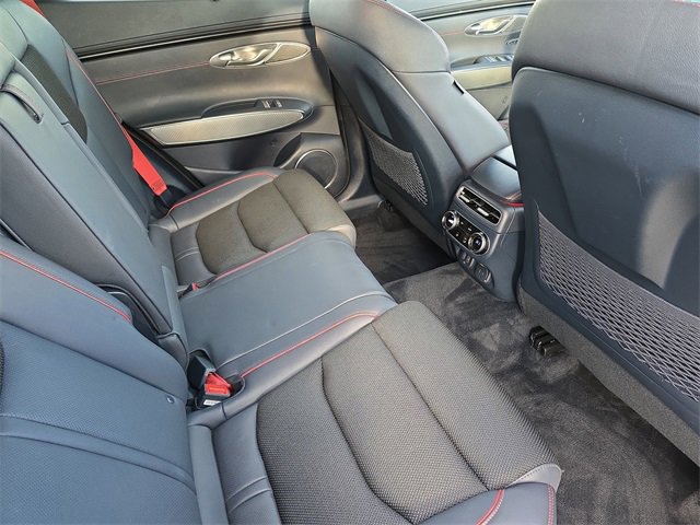 Used 2023 Genesis GV70 2.5T w/ Sport Prestige Package image 13