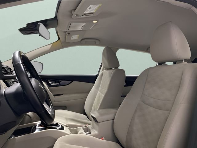 Certified 2022 Nissan Rogue Sport SV AWD/4WD image 22
