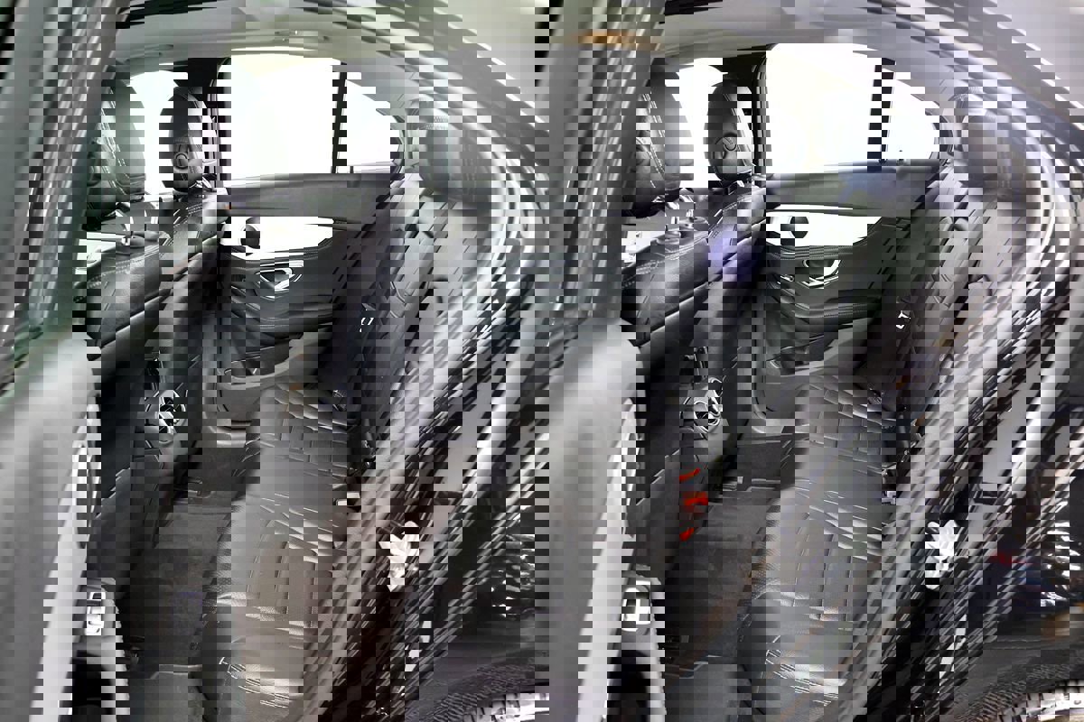 Used 2015 Mercedes-Benz C 300 Sport image 49