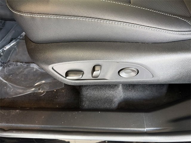 New 2026 Chevrolet Traverse LT w/ Midnight/Sport Edition image 23