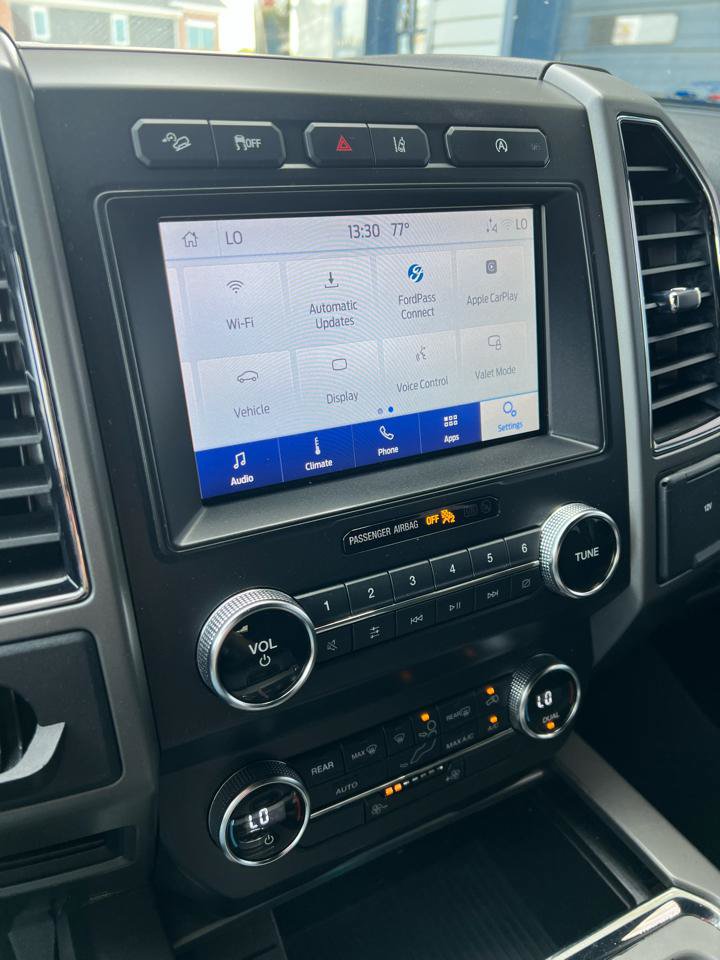 Used 2020 Ford Expedition XLT AWD/4WD image 30