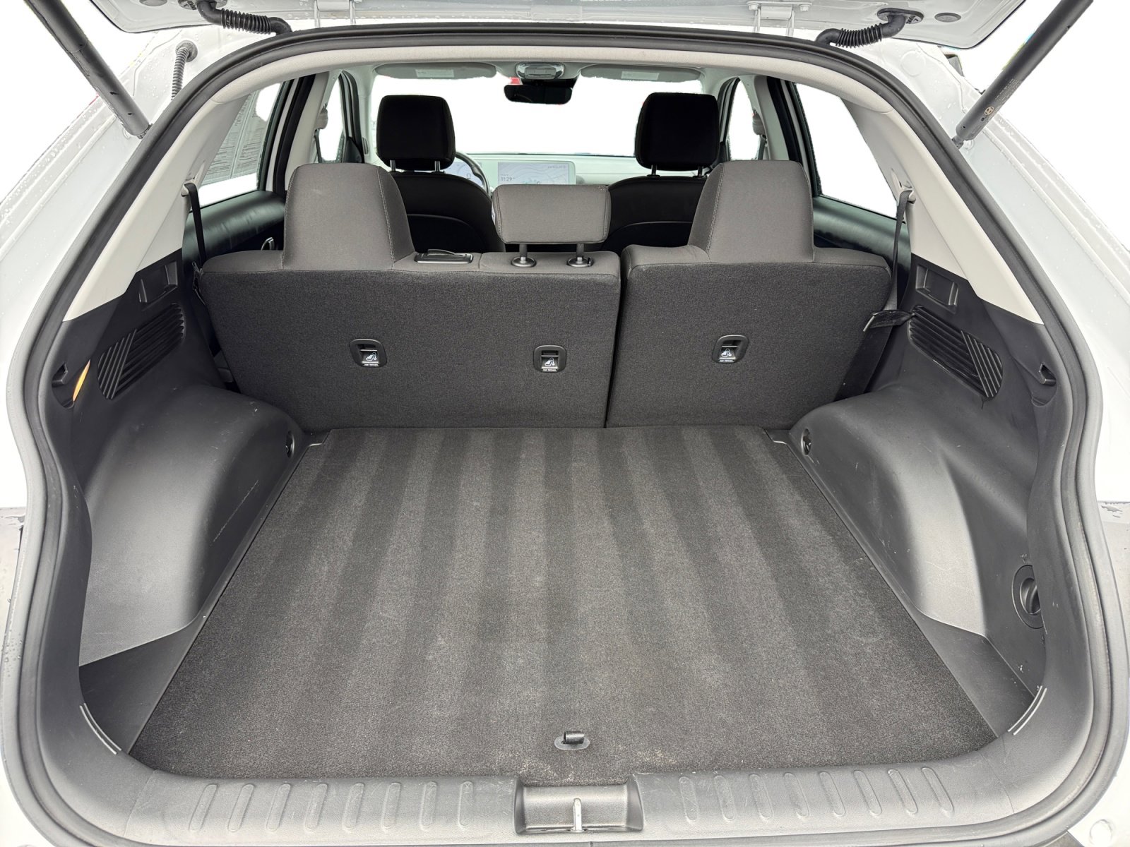 Certified 2024 Hyundai Ioniq 5 SEL image 17