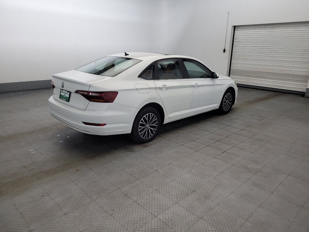 Used 2019 Volkswagen Jetta SE w/ Cold Weather Package FWD image 10