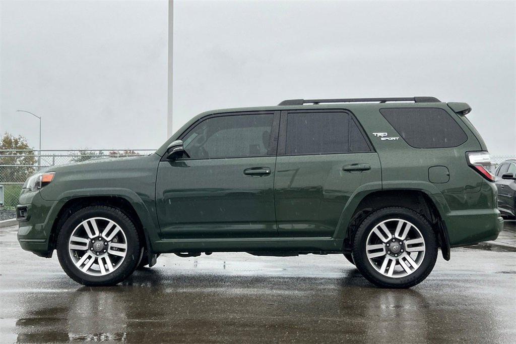 Certified 2022 Toyota 4Runner TRD Sport image 9